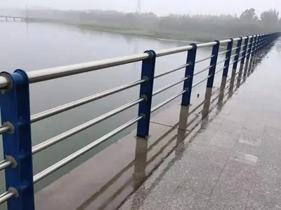 河道（dào）護欄